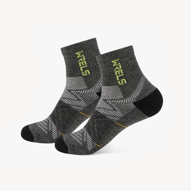 Men’s Merino Wool Blend Hiking Quarter Socks – Moisture-Wicking & Cushioned by Urban Tendency
